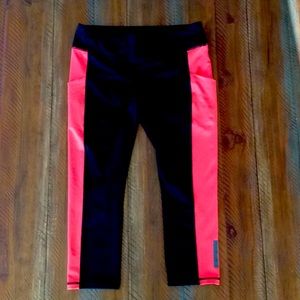 Lucy Women’s Black Pocket Legging Tight EUC